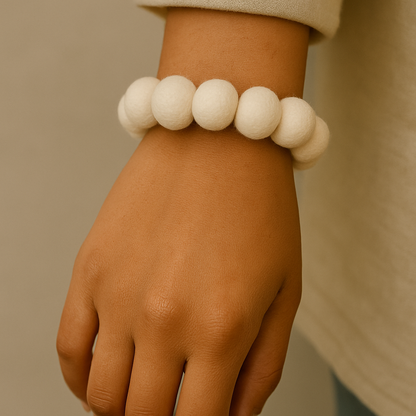 FREEDOM POMPOM BRACELET 10 PCS